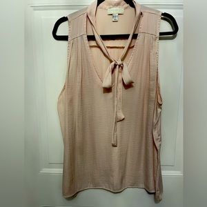 Women’s sleeveless dressy blouse in Dusty Pink Sz 2X - Forever 21